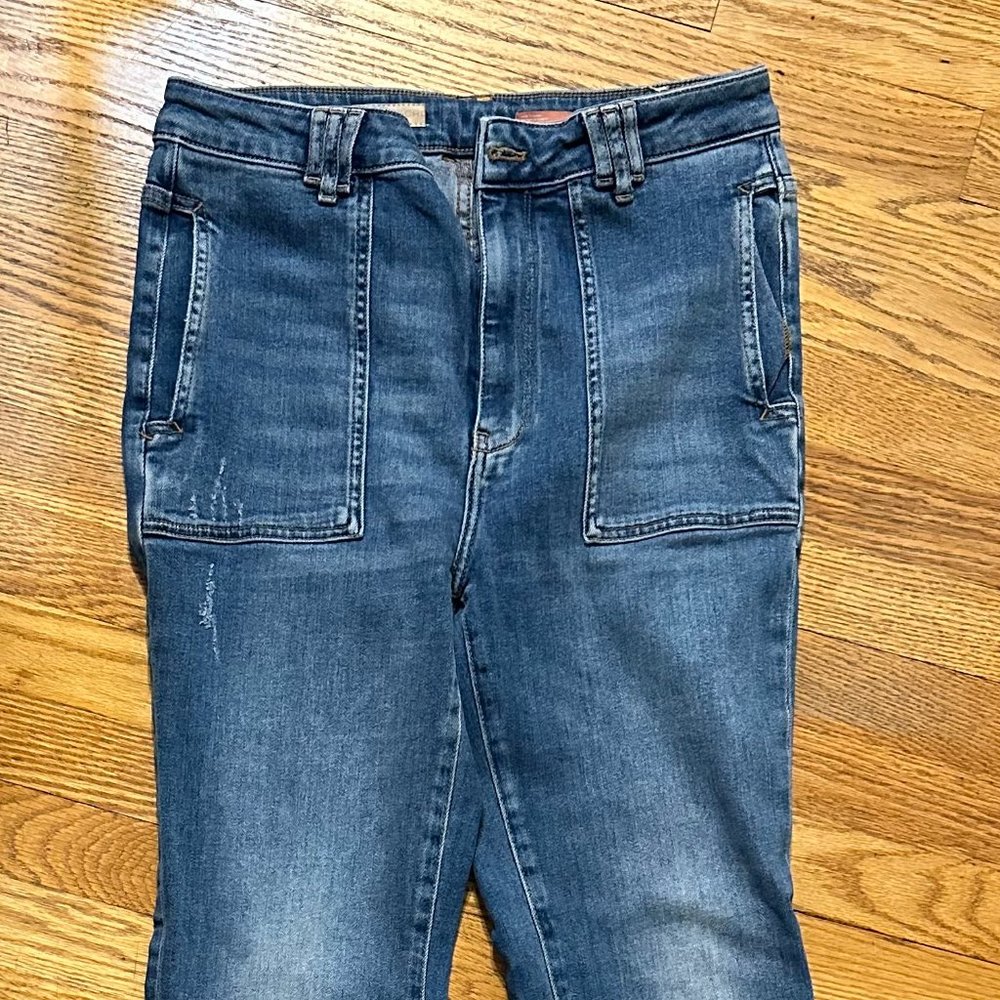 Pilcro the Icon Flare Jean, size 30